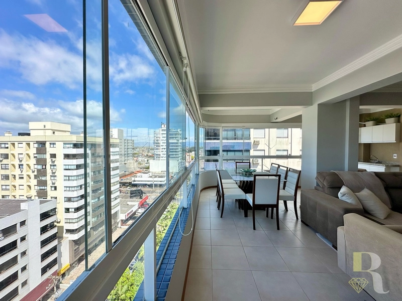 APARTAMENTO DE ESQUINA COM VISTA LIBERADA PARA O MAR!: 16ª foto da galeria de imagens do imóvel