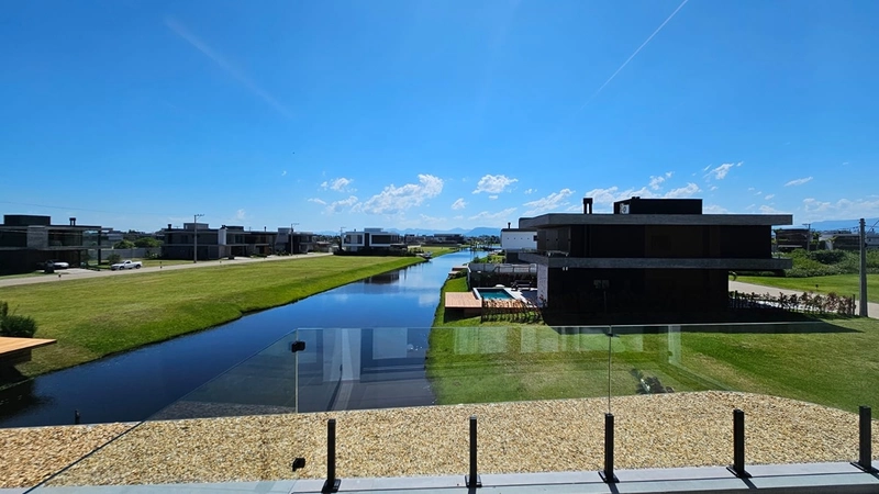 Modernidade até no nome: 36ª foto da galeria de imagens do imóvel