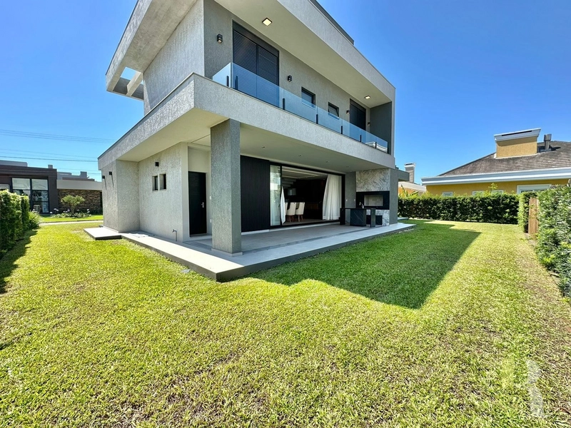 SOBRADO MOBILIADO DECORADO EM CONDOMINIO NÁUTICO: 4ª foto da galeria de imagens do imóvel