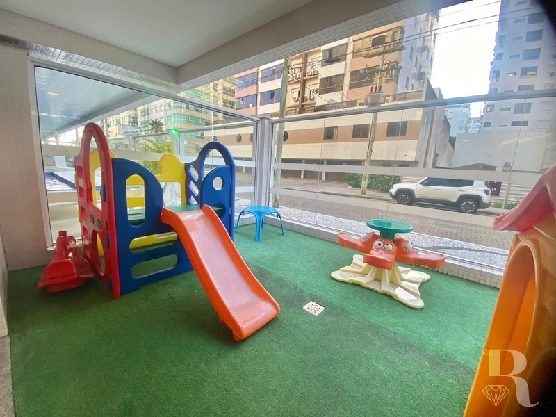 Navegantes com terraço: 24ª foto da galeria de imagens do imóvel