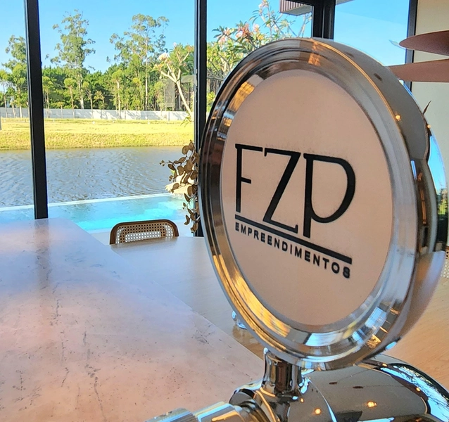 Casa dos Sonhos à Beira do Lago: Sofisticação, Vista Privilegiada e 4 Suítes: 29ª foto da galeria de imagens do imóvel