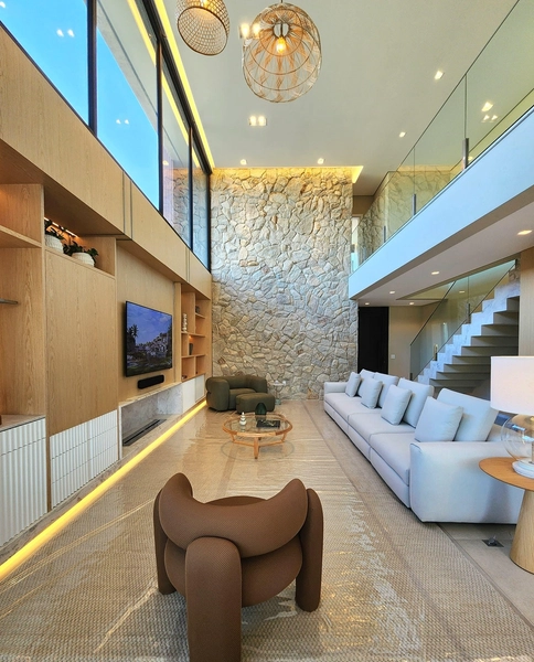 Casa dos Sonhos à Beira do Lago: Sofisticação, Vista Privilegiada e 4 Suítes: 54ª foto da galeria de imagens do imóvel