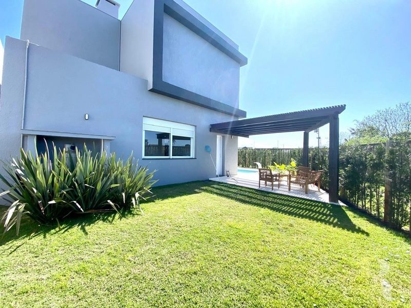 SOBRADO 4 SUITES MOBILIADA E DECORADA COM PISCINA: 24ª foto da galeria de imagens do imóvel