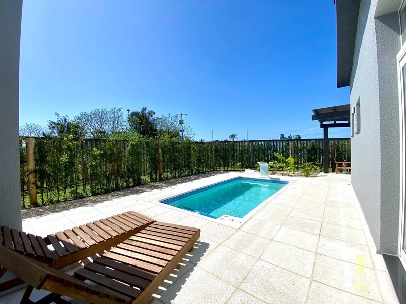 SOBRADO 4 SUITES MOBILIADA E DECORADA COM PISCINA: 25ª foto da galeria de imagens do imóvel