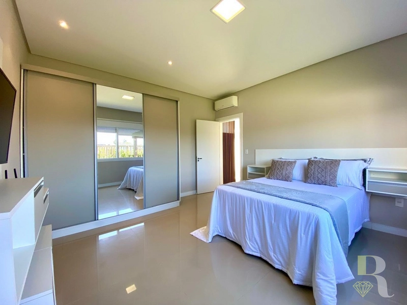 SOBRADO 4 SUITES MOBILIADA E DECORADA COM PISCINA: 11ª foto da galeria de imagens do imóvel