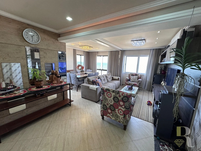 Amplo apartamento 3 dormitorios 3 vagas com vista mar e infraestrutura: 3ª foto da galeria de imagens do imóvel