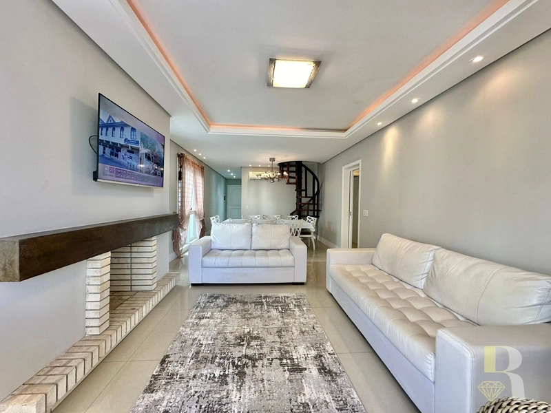 COBERTURA DUPLEX COM PISCINA À VENDA EM CAPÃO DA CANOA: 2ª foto da galeria de imagens do imóvel