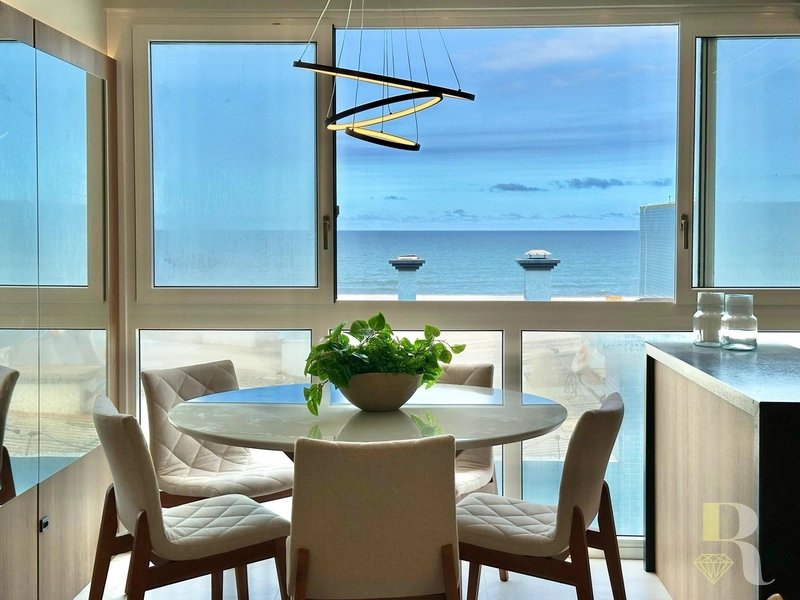APARTAMENTO COM VISTA PARA O MAR À VENDA EM CAPÃO DA CANOA!: 13ª foto da galeria de imagens do imóvel