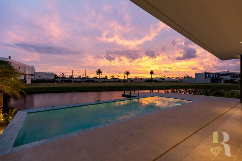 Excelente Sobrado Com um Por do Sol INCRIVEL: 8ª foto da galeria de imagens do imóvel