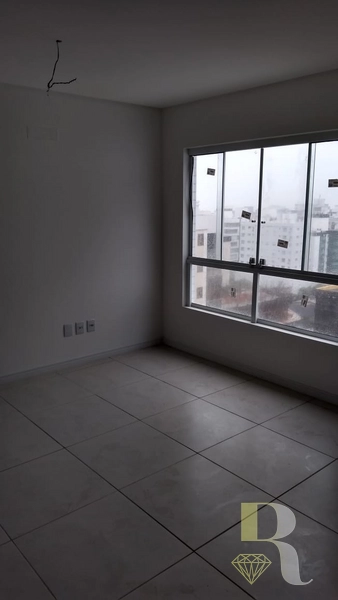 APARTAMENTO DOIS DORMITÓRIOS AV. CENTRAL: 2ª foto da galeria de imagens do imóvel