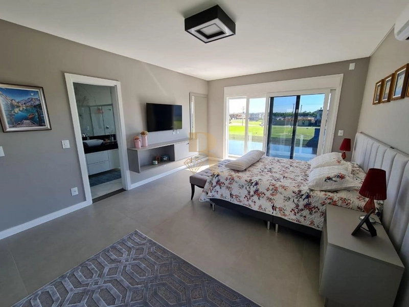 Magnifico Sobrado em Condominio Luxuso em Xangri-lá: 10ª foto da galeria de imagens do imóvel
