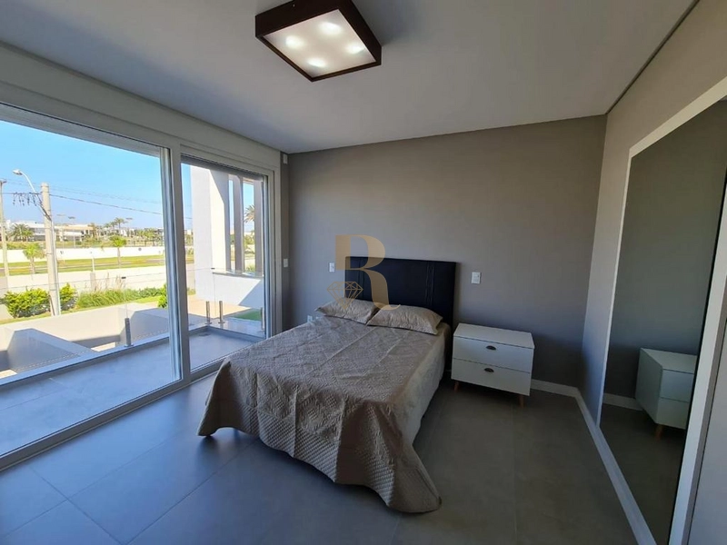 Magnifico Sobrado em Condominio Luxuso em Xangri-lá: 24ª foto da galeria de imagens do imóvel