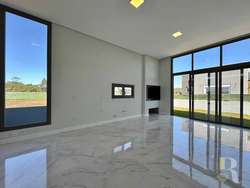 CASA À VENDA CONDOMÍNIO TERRASUL: 3ª foto da galeria de imagens do imóvel