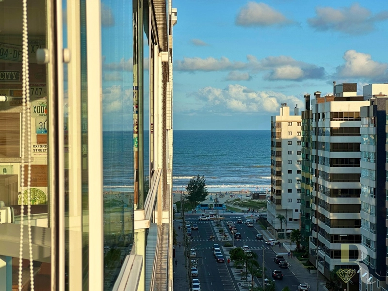 DE FRENTE PARA AVENIDA UBIRAJARA COM VISTA PARA O MAR: 21ª foto da galeria de imagens do imóvel