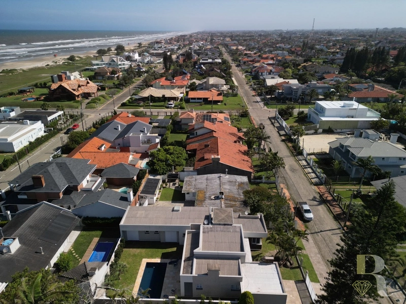 CASA JUNTO AO MAR E PLATAFORMA DE ATLÂNTIDA REGIÃO DO CABURE: 21ª foto da galeria de imagens do imóvel