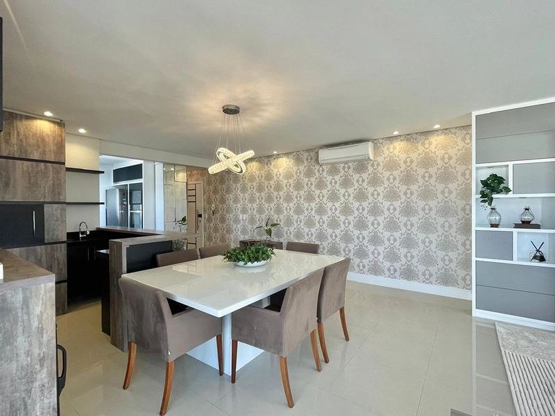 Sofisticação e Vista Deslumbrante!: 3ª foto da galeria de imagens do imóvel