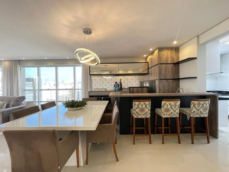 Sofisticação e Vista Deslumbrante!: 5ª foto da galeria de imagens do imóvel