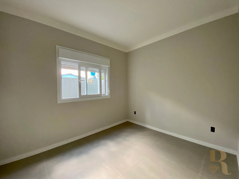 Casa em Avenida próxima ao mar: 5ª foto da galeria de imagens do imóvel