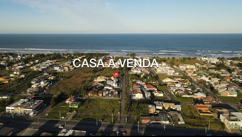 Casa em Avenida próxima ao mar: 18ª foto da galeria de imagens do imóvel