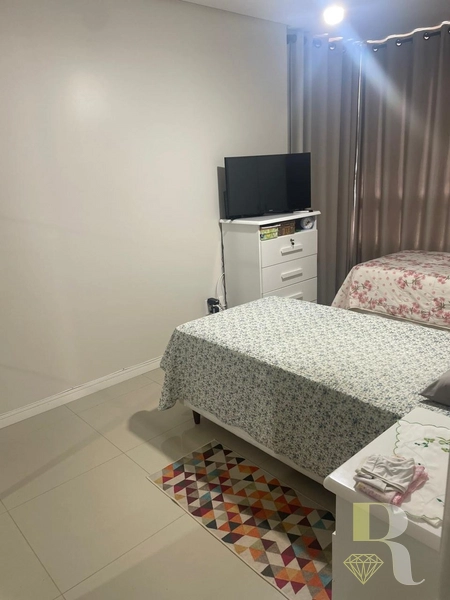 Apartamento de 3 dormitórios Leste/Norte com vista para o mar: 9ª foto da galeria de imagens do imóvel