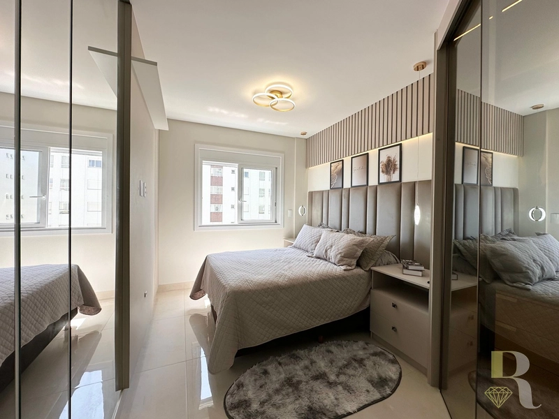 APARTAMENTO À VENDA FINAMENTE DECORADO!: 3ª foto da galeria de imagens do imóvel