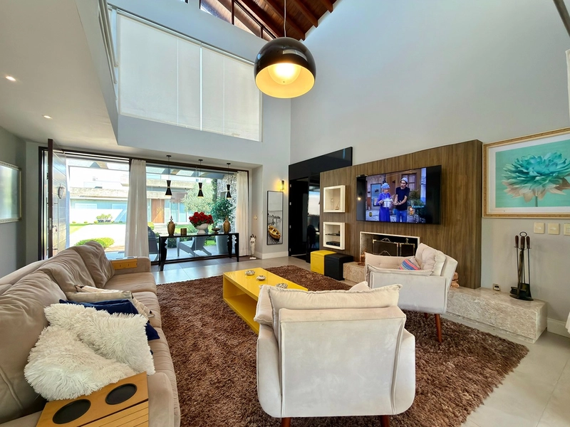 Casa à Venda – Condomínio Lagoa do Passo | Sobrado com 6 Dormitórios: 2ª foto da galeria de imagens do imóvel