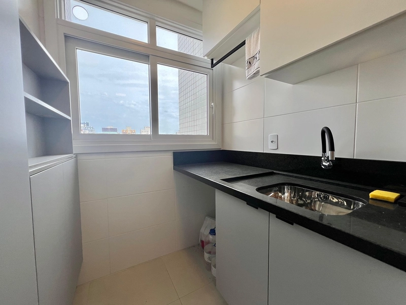 Vista liberado praça da igreja!: 12ª foto da galeria de imagens do imóvel