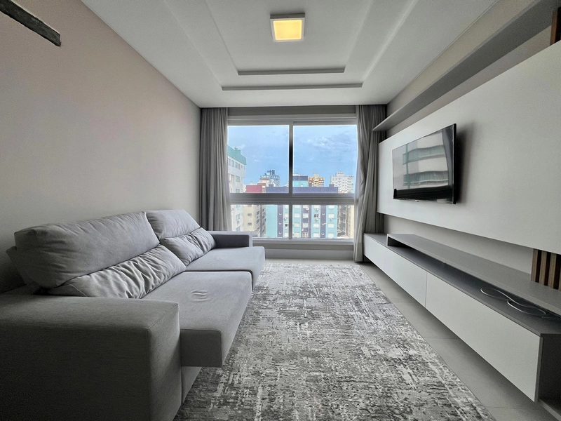 Vista liberado praça da igreja!: 3ª foto da galeria de imagens do imóvel