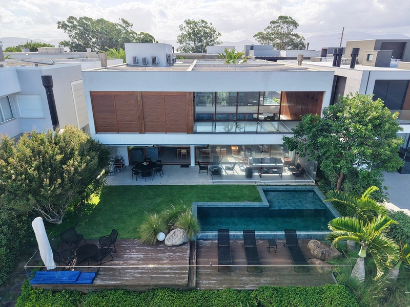 Novidade à Venda – Condomínio Velas da Marina | Frente para a Marina: 7ª foto da galeria de imagens do imóvel