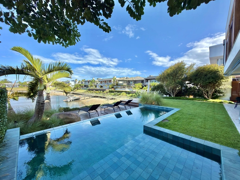 Novidade à Venda – Condomínio Velas da Marina | Frente para a Marina: 35ª foto da galeria de imagens do imóvel