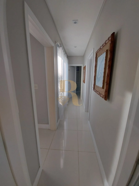 Casa condomínio com psicina: 20ª foto da galeria de imagens do imóvel