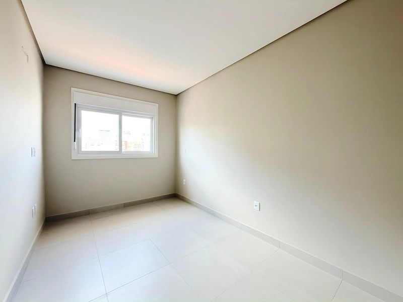 Imóvel moderno, nunca habitado, com ótima iluminação natural e infraestrutura completa.: 10ª foto da galeria de imagens do imóvel