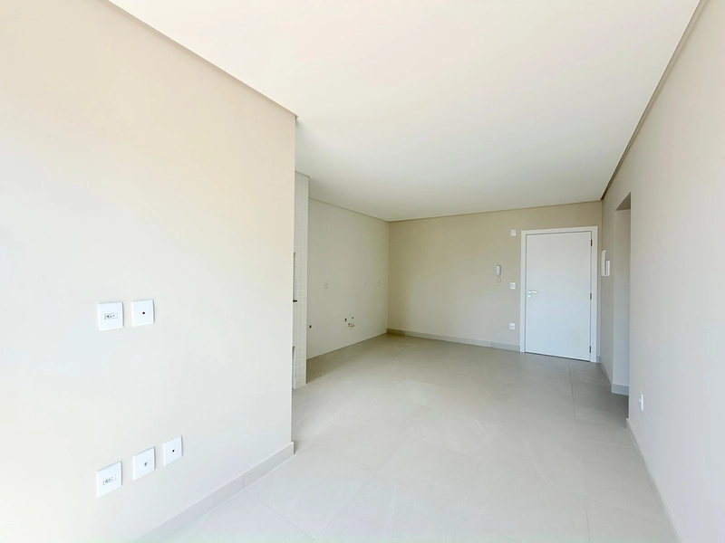 Imóvel moderno, nunca habitado, com ótima iluminação natural e infraestrutura completa.: 4ª foto da galeria de imagens do imóvel