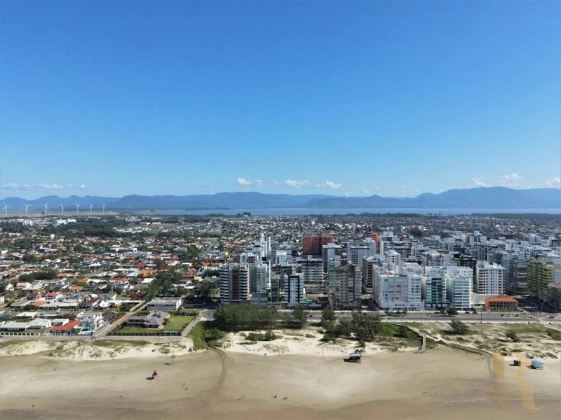APARTAMENTO À VENDA BEIRA-MAR EM CAPÃO DA CANOA.: 2ª foto da galeria de imagens do imóvel
