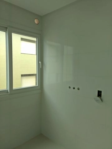 BÉLISSIMO APARTAMENTO BEIRA-MAR.: 4ª foto da galeria de imagens do imóvel