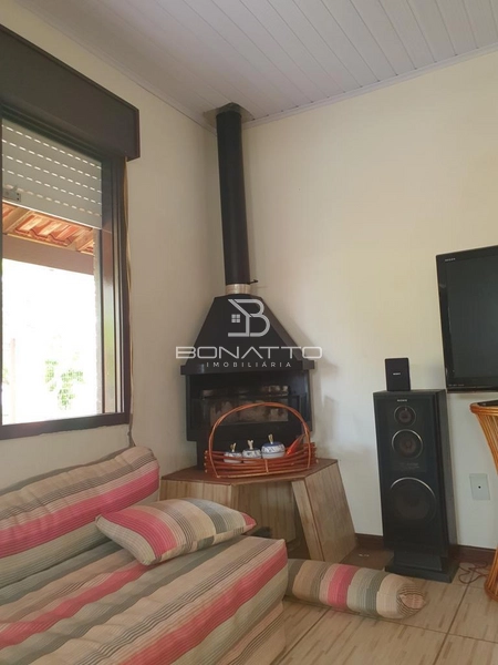 Casa próxima à beira: 1ª foto da galeria de imagens do imóvel