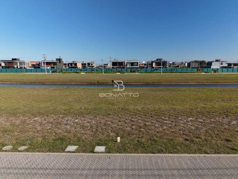 Lote em condomínio fechado: 1ª foto da galeria de imagens do imóvel