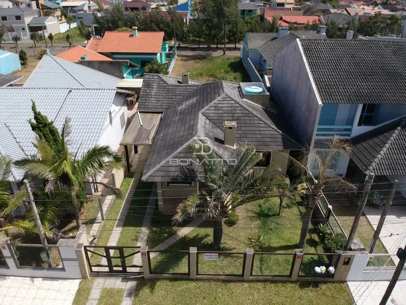 CASA EM ATLÂNTIDA SUL: 8ª foto da galeria de imagens do imóvel