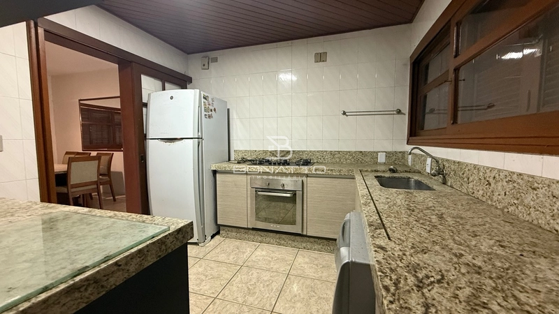 Sobrado próximo a plataforma de Tramandaí: 6ª foto da galeria de imagens do imóvel