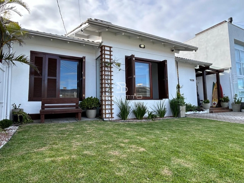 Casa com piscina: 26ª foto da galeria de imagens do imóvel