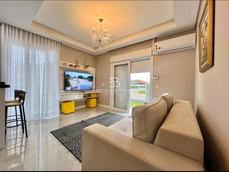 Casa à venda  em Atlântida Sul, com 3 dormitórios, frente leste: 6ª foto da galeria de imagens do imóvel