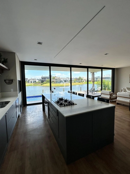 Sobrado à venda com 4 suites: 13ª foto da galeria de imagens do imóvel