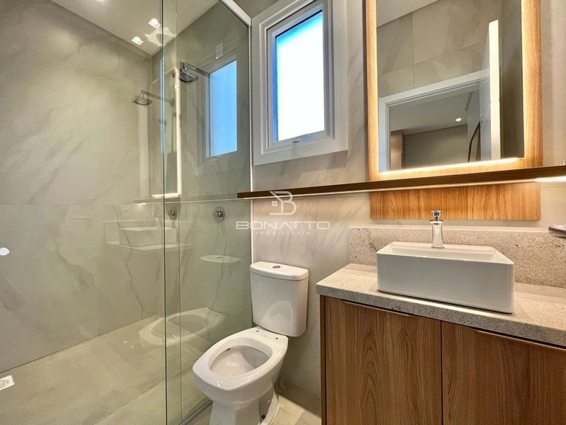 Casa no condomínio Costa Serena, mobiliada e decorada, beira lago: 16ª foto da galeria de imagens do imóvel