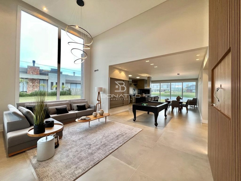 Casa no condomínio Costa Serena, mobiliada e decorada, beira lago: 15ª foto da galeria de imagens do imóvel