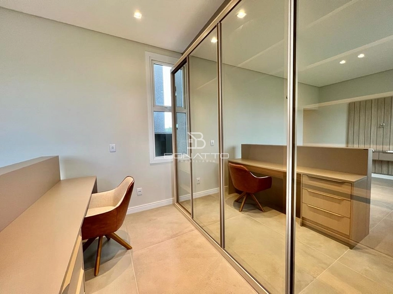 Casa no condomínio Costa Serena, mobiliada e decorada, beira lago: 22ª foto da galeria de imagens do imóvel