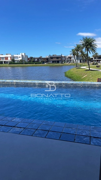 Casa Espetacular Beira Lago: 47ª foto da galeria de imagens do imóvel