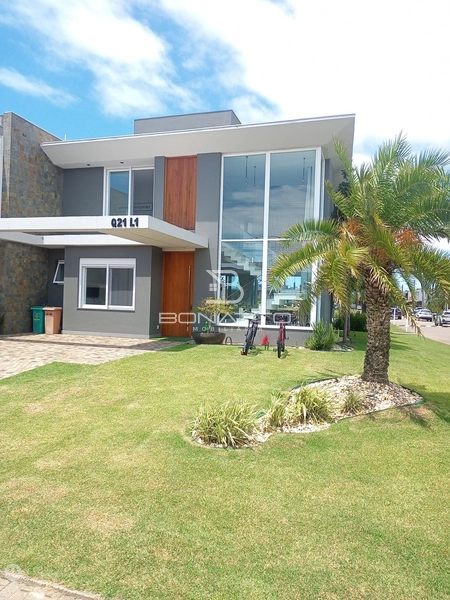 Casa Espetacular Beira Lago: 3ª foto da galeria de imagens do imóvel