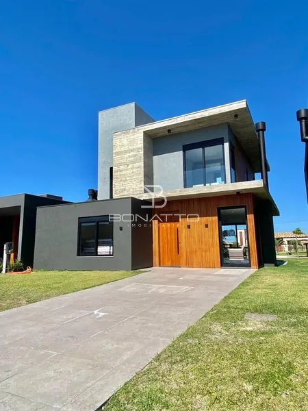 Casa Beira Lago: 17ª foto da galeria de imagens do imóvel
