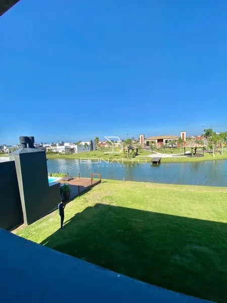 Casa Beira Lago: 16ª foto da galeria de imagens do imóvel