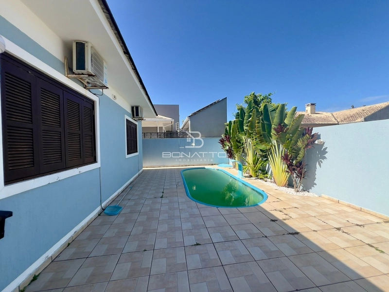 Casa 100m do mar: 2ª foto da galeria de imagens do imóvel